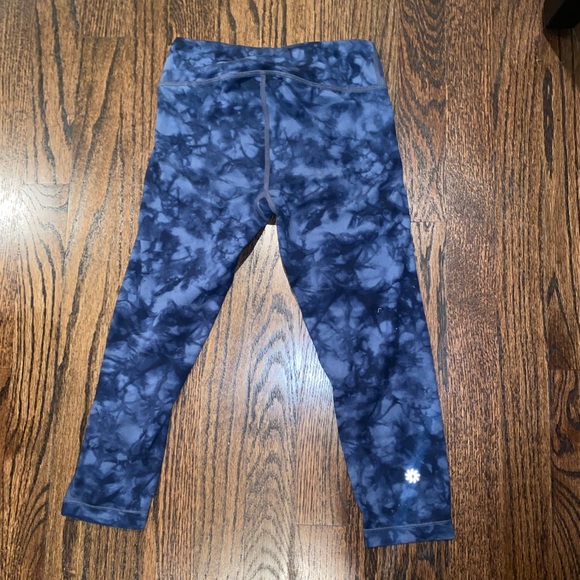 Athleta girl blue marble Capri leggings - Picture 2 of 3